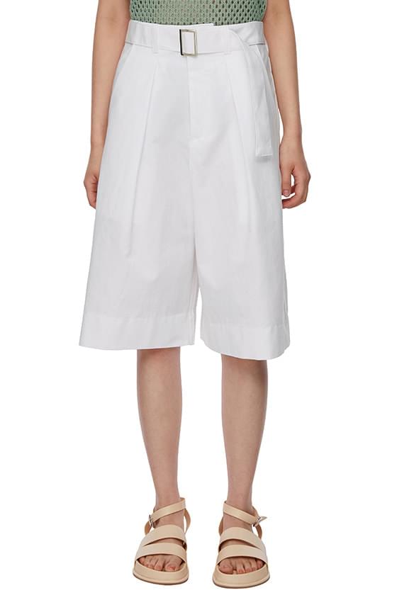 Bermuda belted half shorts