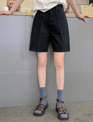 デニムショートパンツ
