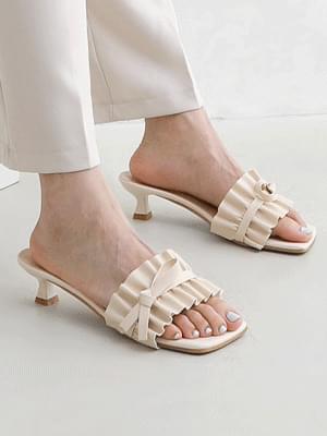 拖鞋