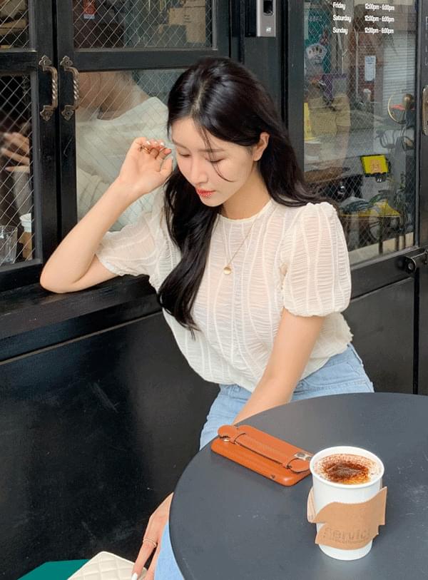cover wrinkled blouse