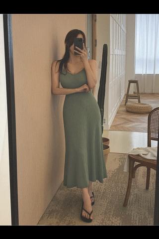針織洋裝