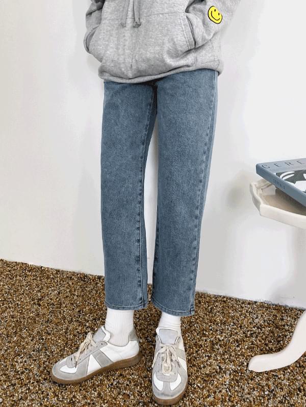 デニムパンツ