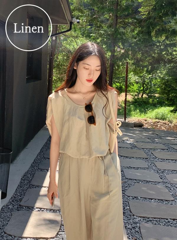 Monnie pintucked blouse