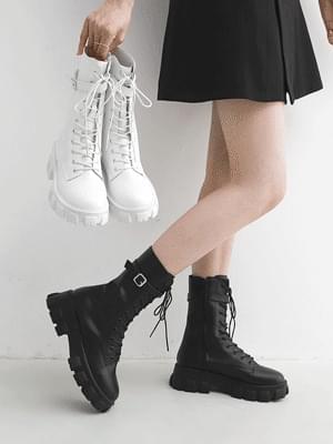綁帶軍靴