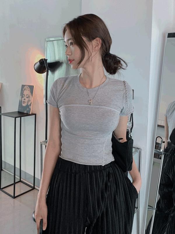 Tシャツ