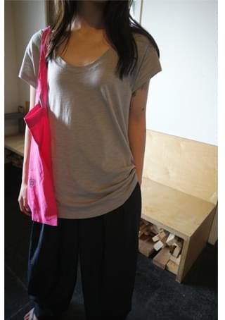 Tシャツ