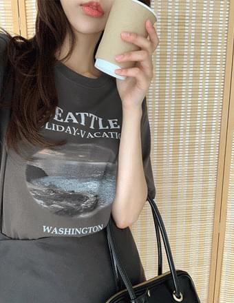 Tシャツ