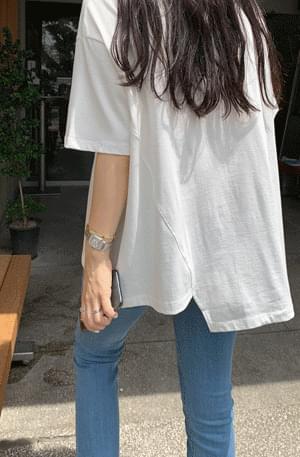 Tシャツ