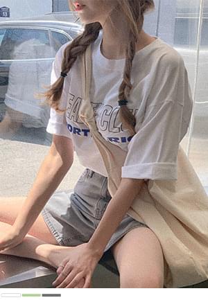 Tシャツ