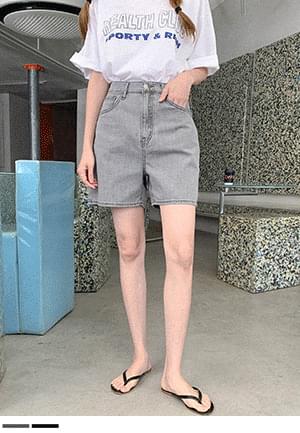 デニムショートパンツ