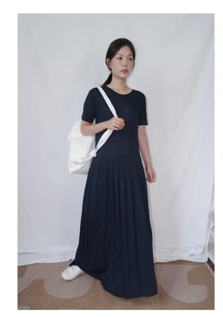 針織洋裝