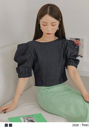 ELLAS 2 WAY PUFF CROP 1/2 BLOUSE