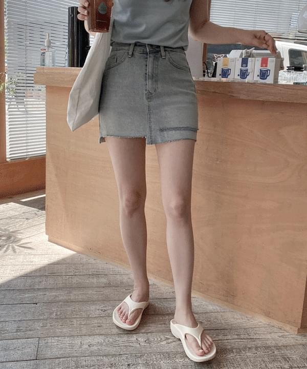 헤이즐 날씬핏 데님치마바지
