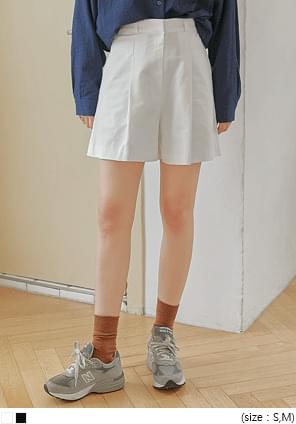 BENSI PINTUCK COTTON SHORTS