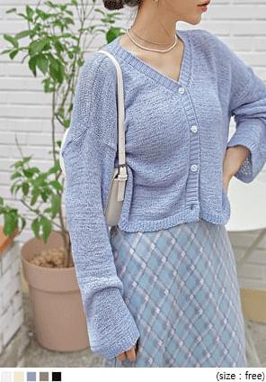 MERY BOUCLE V NECK KNIT CARDIGAN
