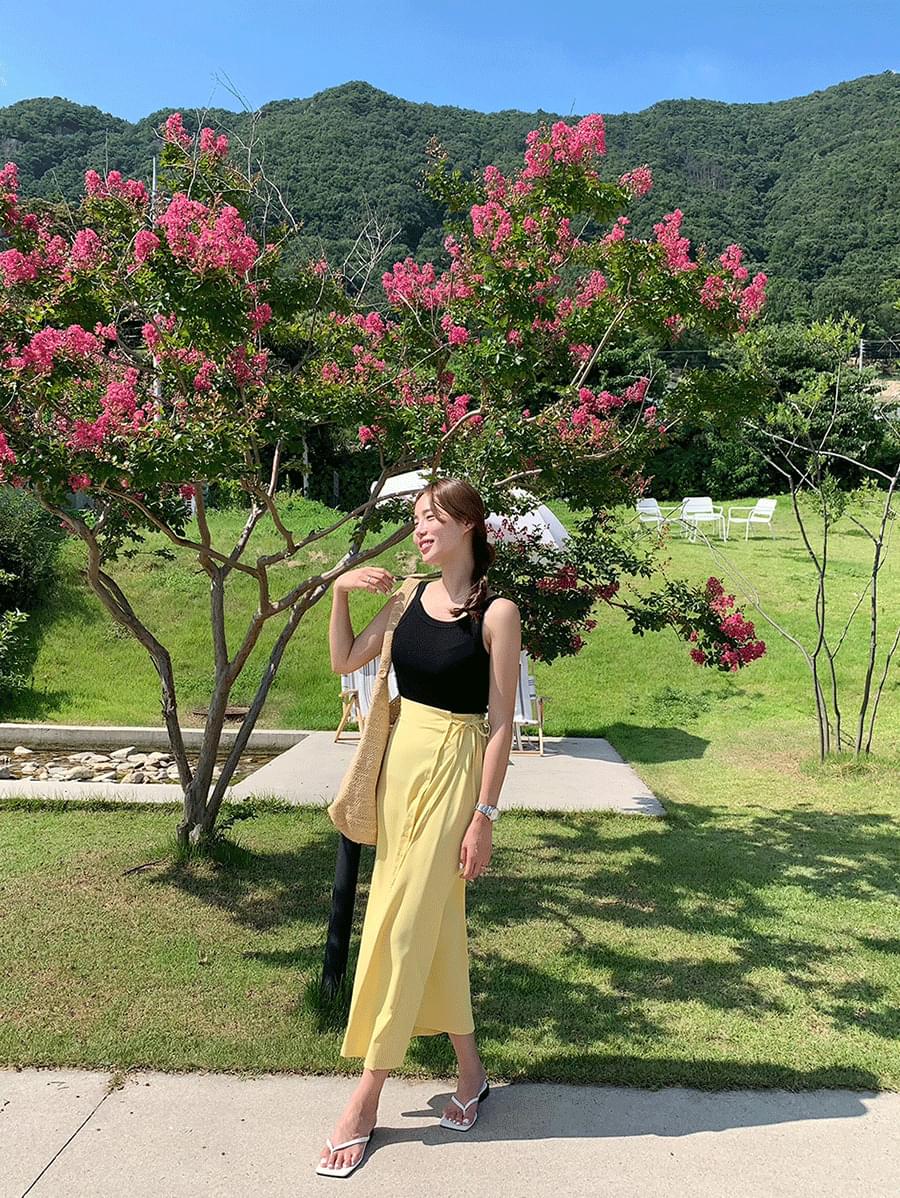메이트 버튼 스커트