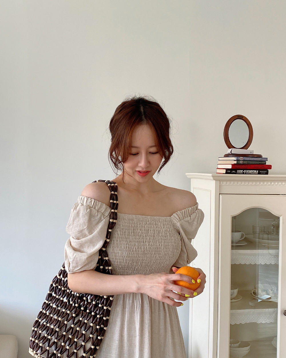 드레스 모델 착용 이미지-S1L35