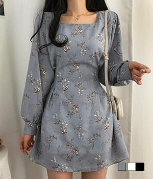은은한 방울꽃 스퀘어넥 미니 원피스