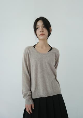 raglan wide-neck knit top