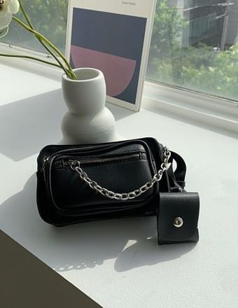 ショルダーバッグ