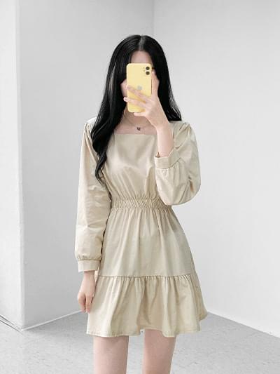 露肩洋裝
