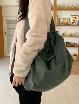 ショルダーバッグ