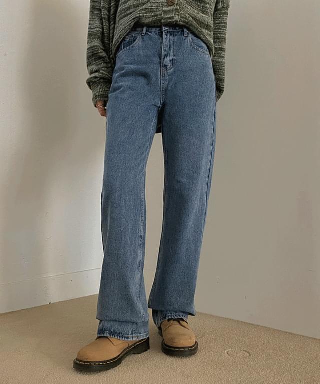 デニムパンツ