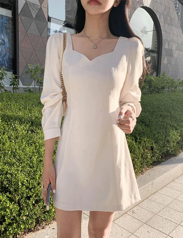 迷你短洋裝