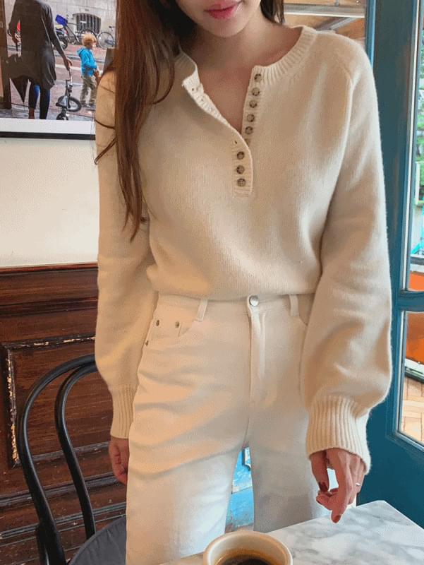 Like Button Knit