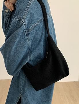 ショルダーバッグ
