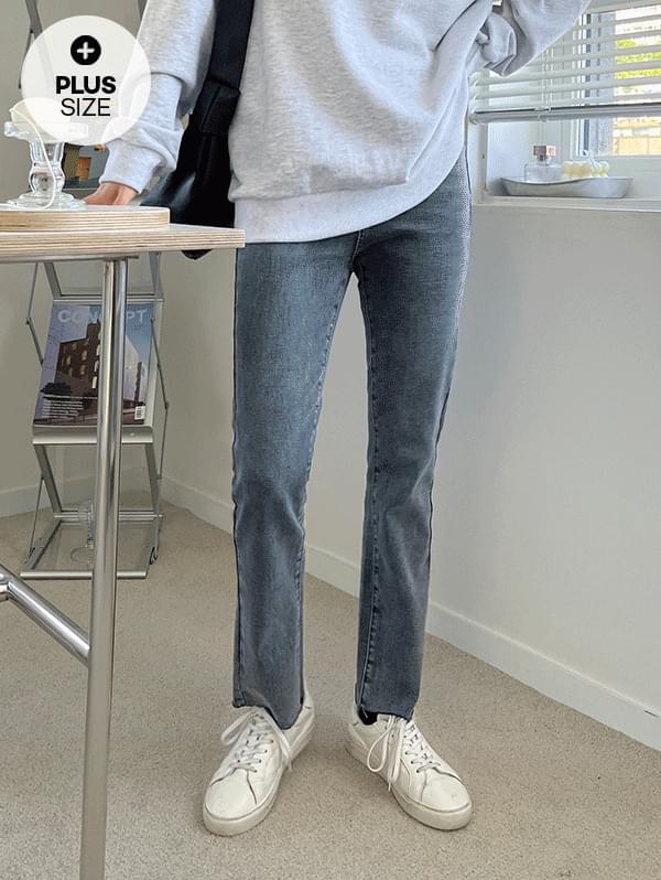 デニムパンツ