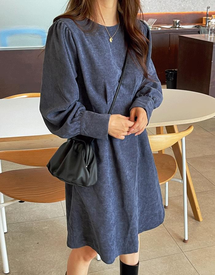 루이핀턱미니원피스