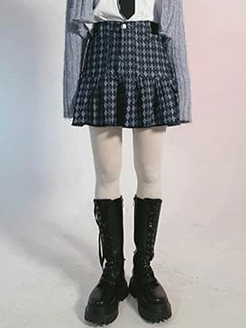Argyle U and mini skirt