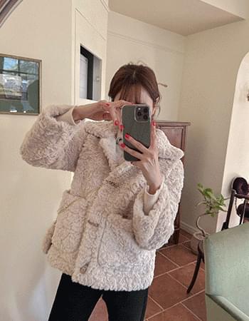 복슬 떡볶이양털자켓