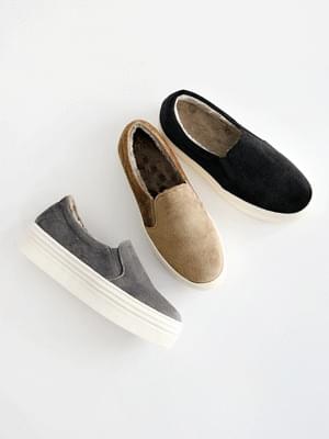 Neat Item Velvet Whole Heel Slip-on 4cm