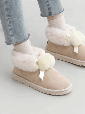 UGG雪靴