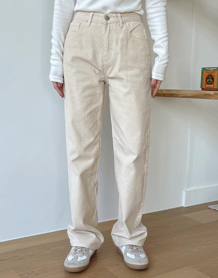 卡其褲