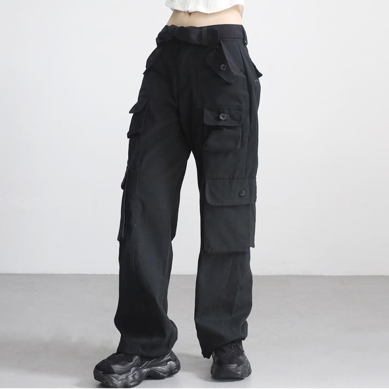NONCODE Larch Black Cargo Pants Codibook.