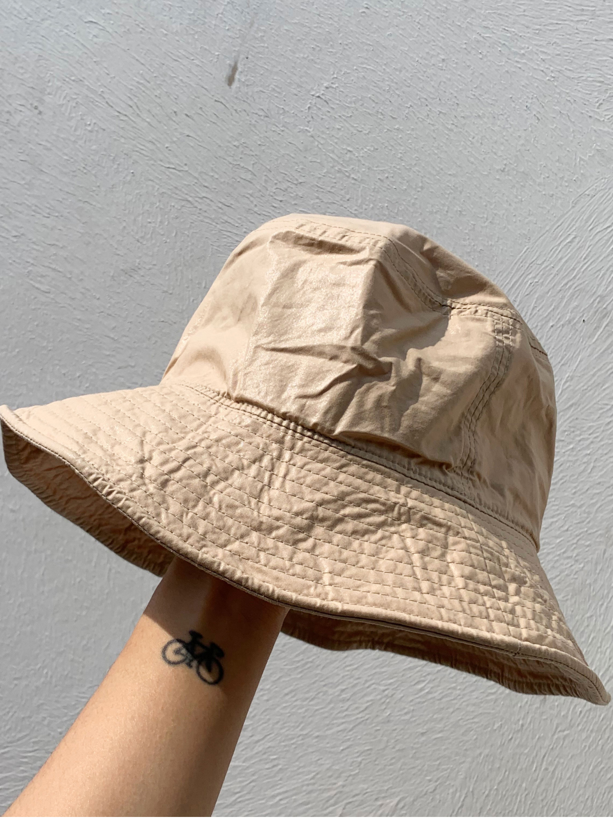 kim9hope crumpled bucket hat Codibook.