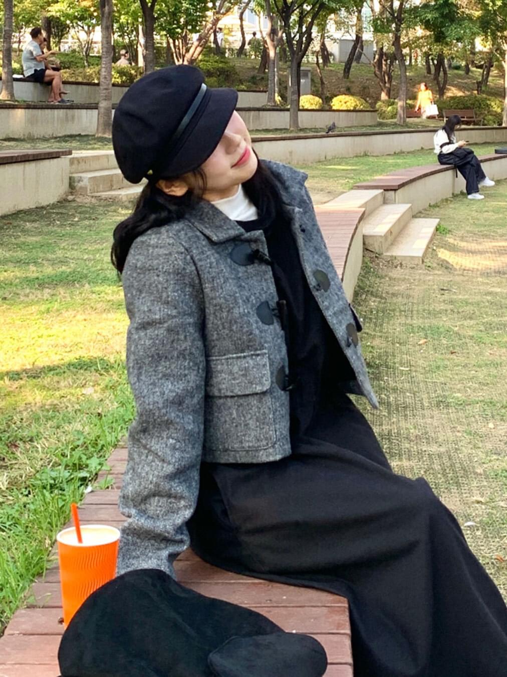 Henji Tteokbokki Duffle Short Coat