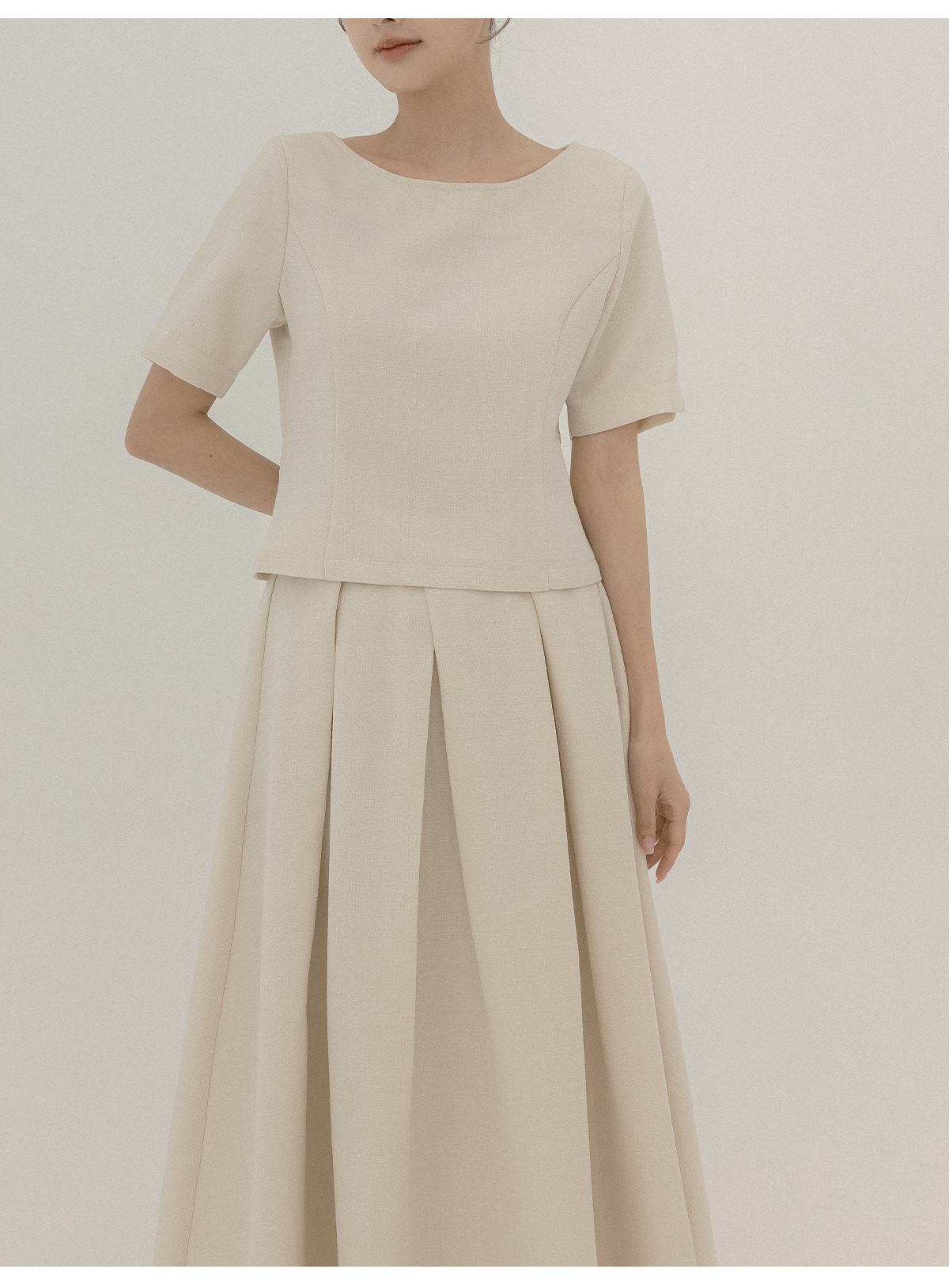 헤빈드온 트위드 맞주름 뒷밴딩 투피스 세트