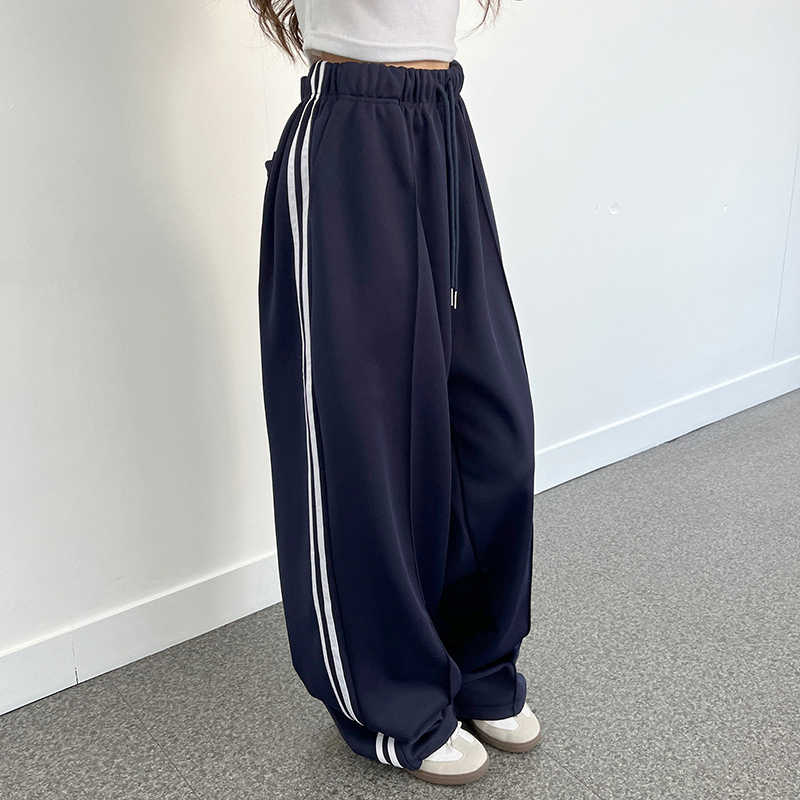 바지 모델 착용 이미지-S1L18