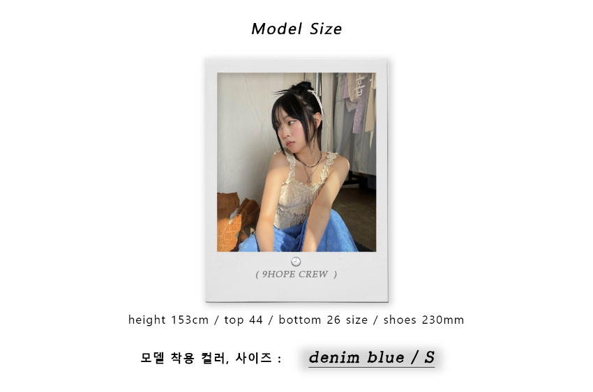 미니 스커트 모델 착용 이미지-S2L6