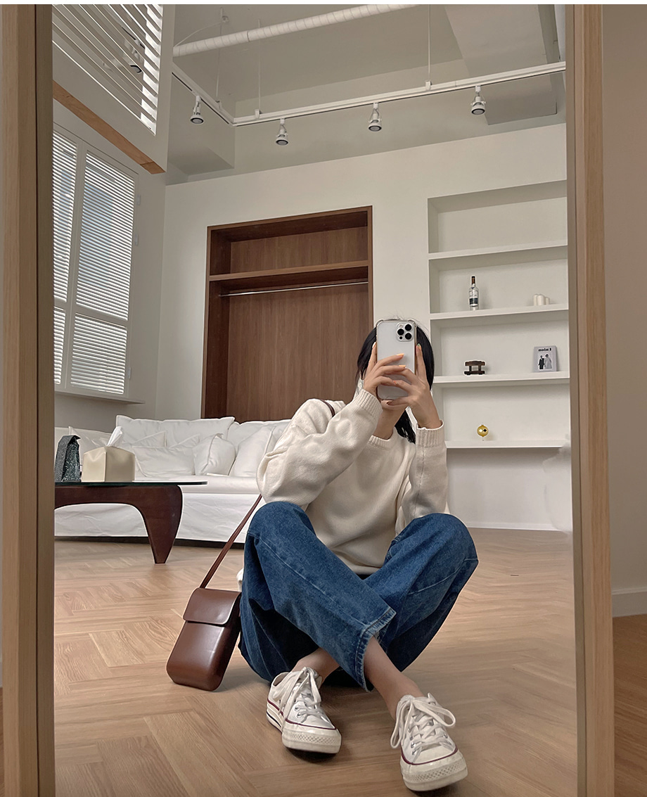 너츠밤 하이웨스트 핀턱 밴딩 데님 팬츠