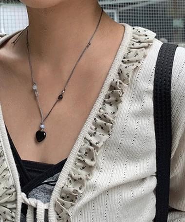 Cobbled Heart Gemstone Knot Necklace 项链