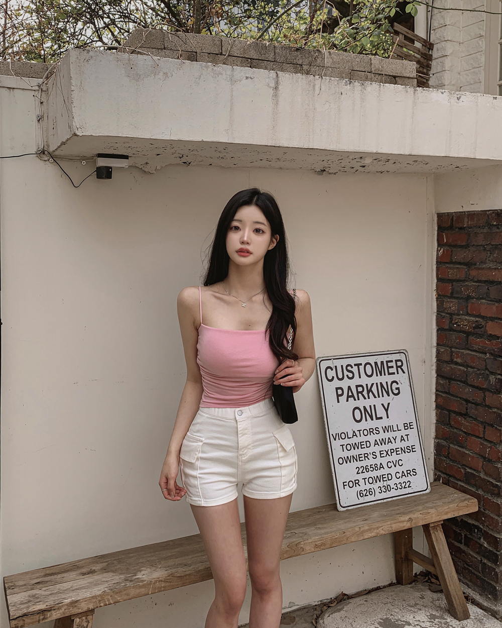 민소매 모델 착용 이미지-S1L185