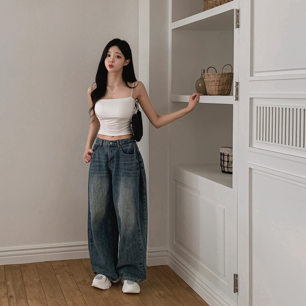 민소매 모델 착용 이미지-S1L152