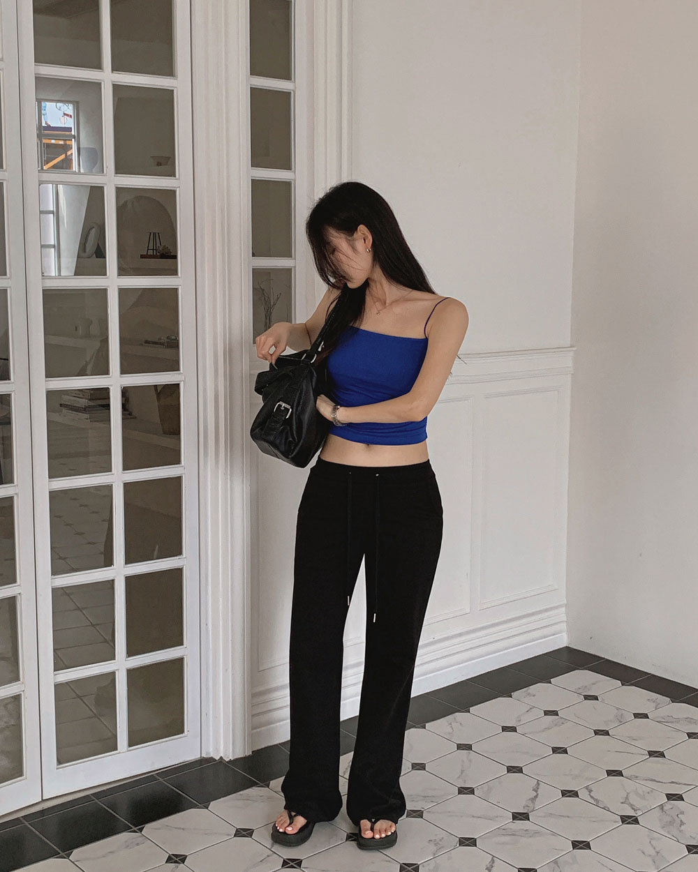 민소매 모델 착용 이미지-S1L120