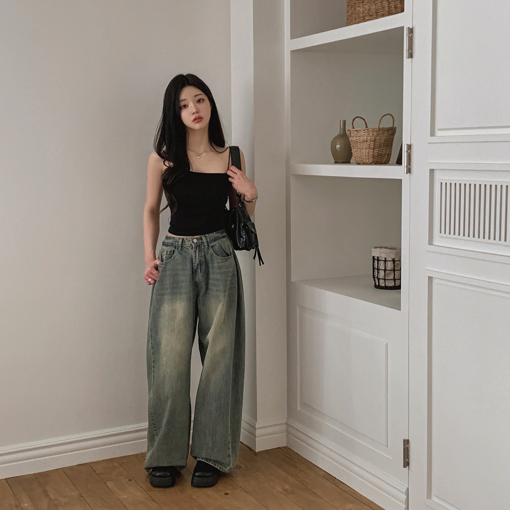 민소매 모델 착용 이미지-S1L96