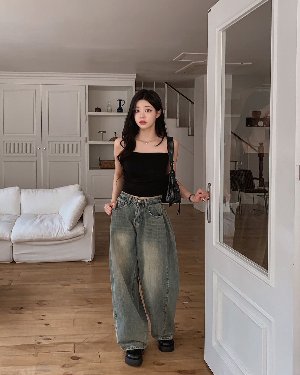 민소매 모델 착용 이미지-S1L102